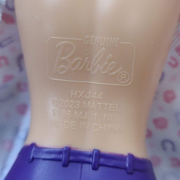 Barbie Fashion Doll Mattel Bob Haircut Horseshoe Tunic Purple Legs - Picture 2 of 10